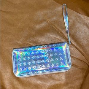 holographic wallet with star design